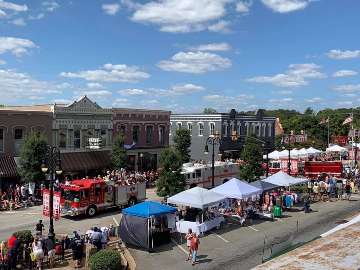 Buggy Days festival - aerial view of downtown crowds and vendors